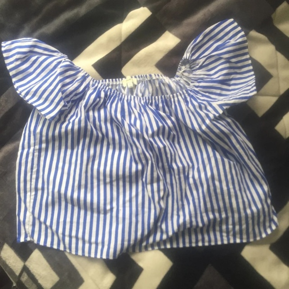 Crop top - Picture 2 of 3
